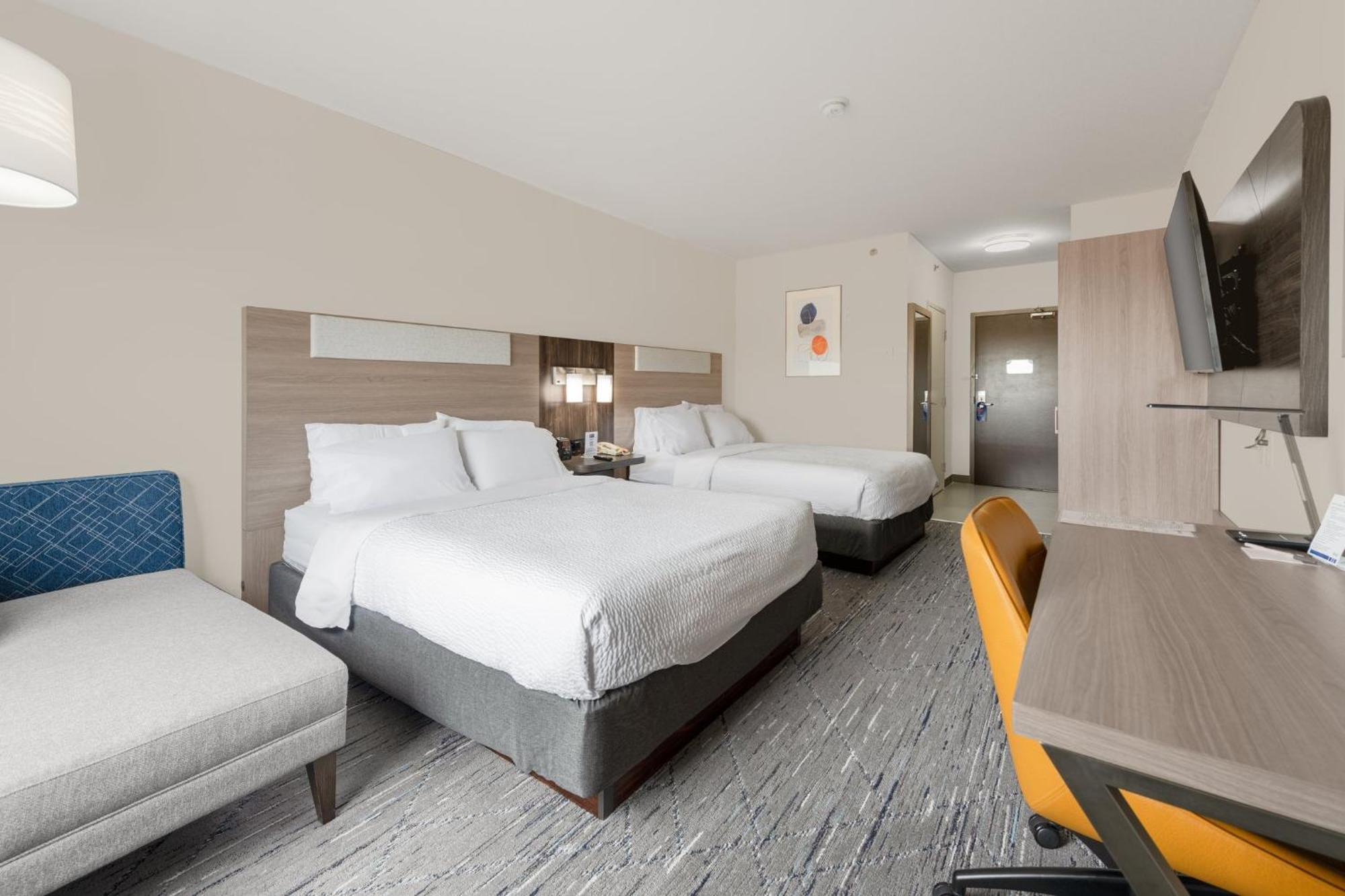 Holiday Inn Express Hotel & Suites-Edmonton South, An Ihg Hotel Esterno foto