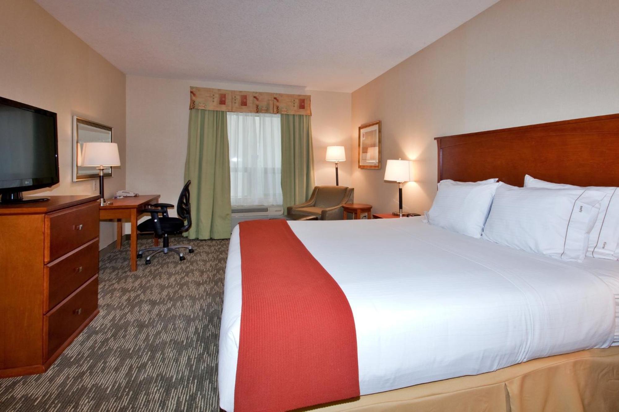 Holiday Inn Express Hotel & Suites-Edmonton South, An Ihg Hotel Esterno foto